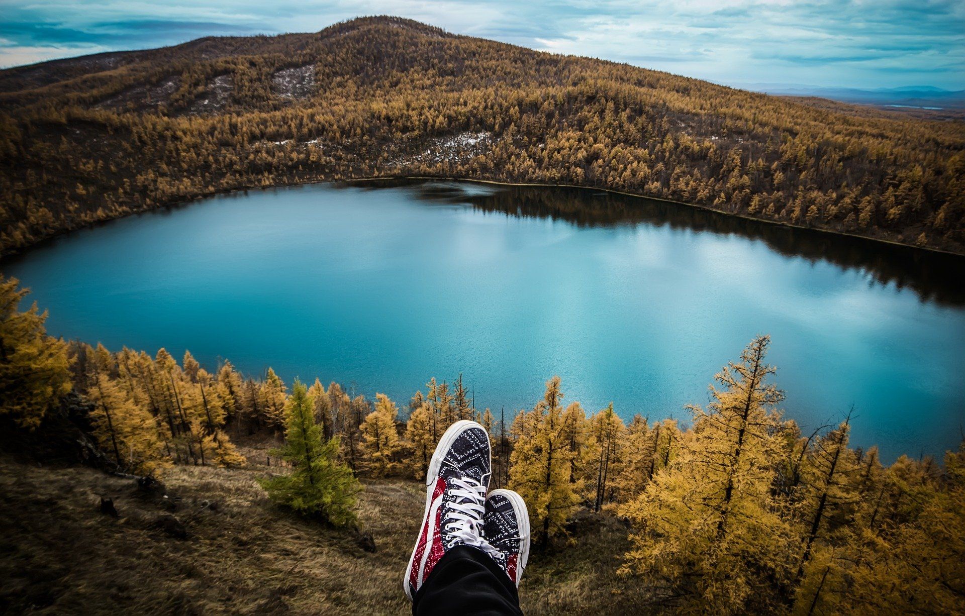 Jak umilić sobie czas nad jeziorem?